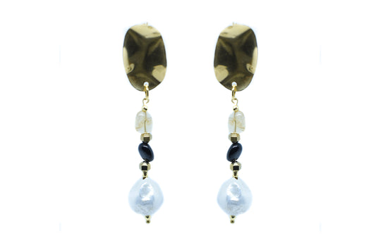 Baroque pearl earrings